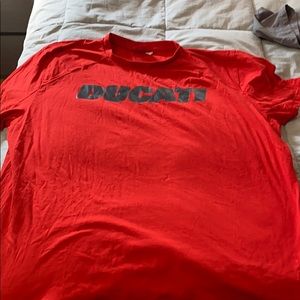 Men’s Red Ducati tee shirt xxl